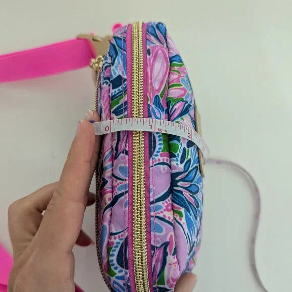 NWOT! Lilly Pulitzer GWP Belt Bag In Gecko Green Tiger Sunrise - Picture 14 of 16